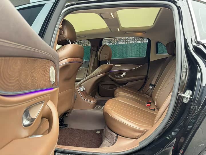 Фото 6 - Mercedes-Benz E-Class Hybrid