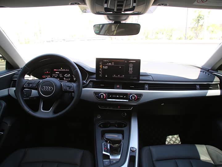 Фото 4 - Audi A5