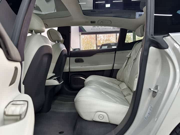 Фото 9 - Nio ET7