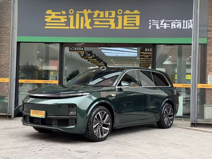 Фото 1 - LiXiang L9