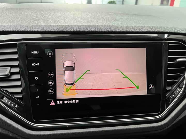 Фото 7 - Volkswagen T-Roc