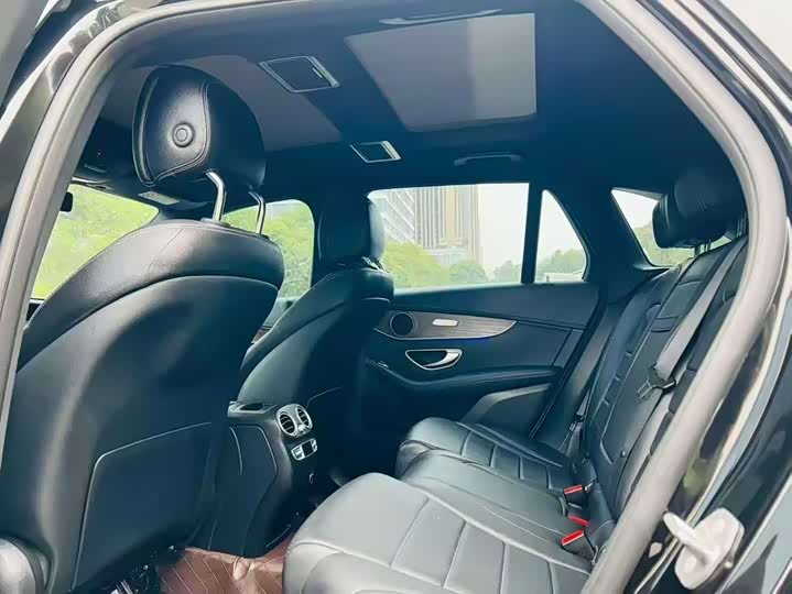 Фото 5 - Mercedes-Benz GLC-Class