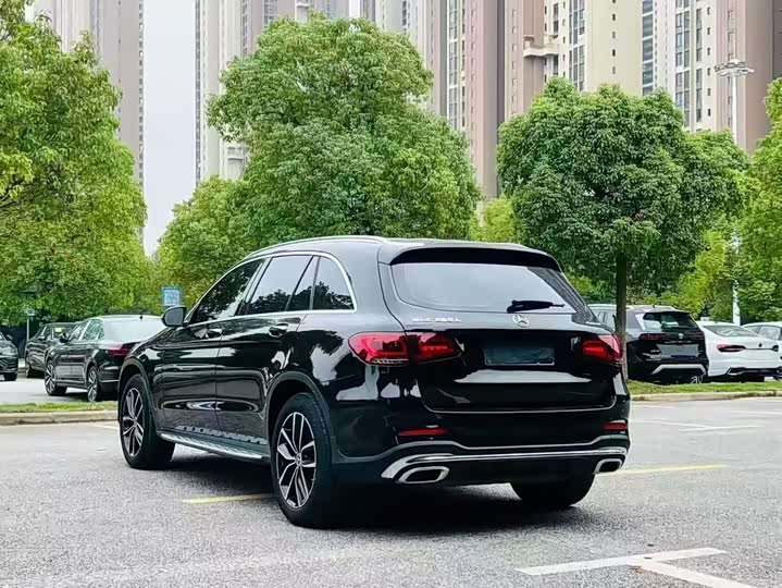 Фото 8 - Mercedes-Benz GLC-Class
