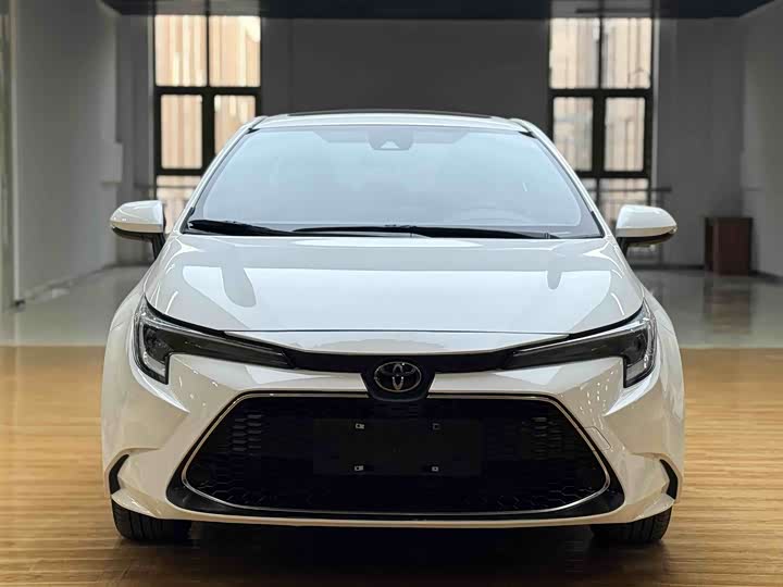 Фото 2 - Toyota Levin