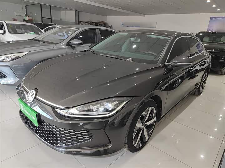 Фото 1 - Volkswagen Lamando L