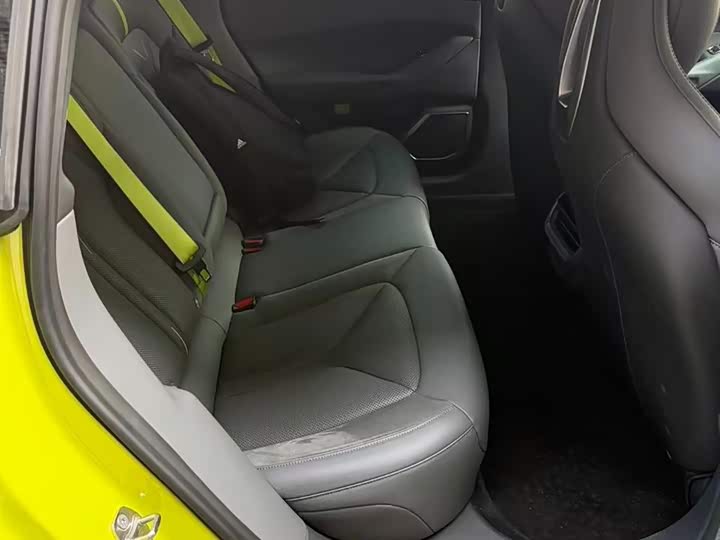 Фото 3 - XPeng P7