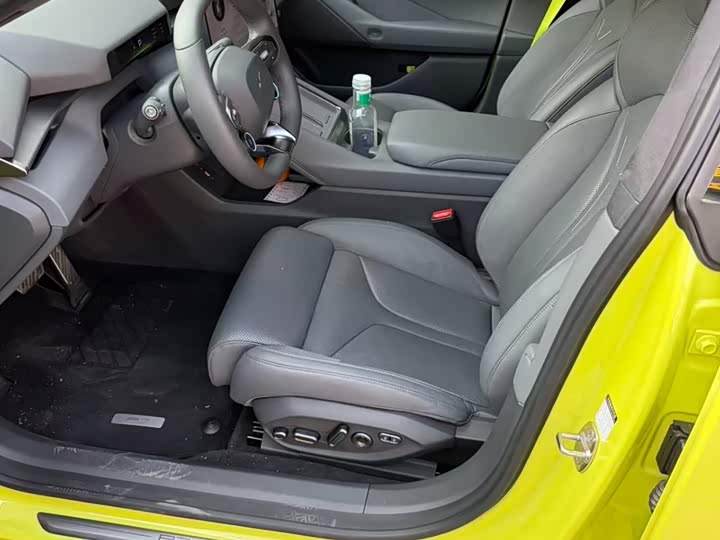 Фото 6 - XPeng P7