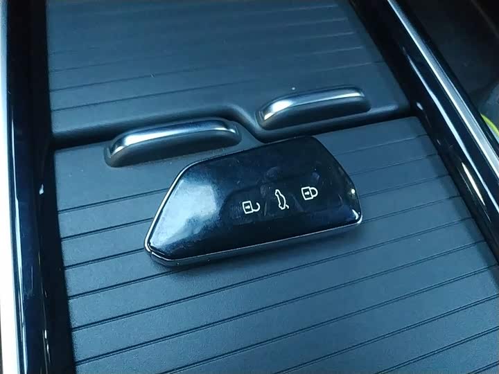 Фото 9 - Volkswagen ID.4 X