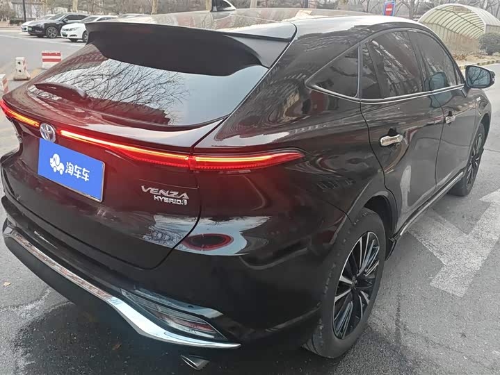 Фото 3 - Toyota Venza