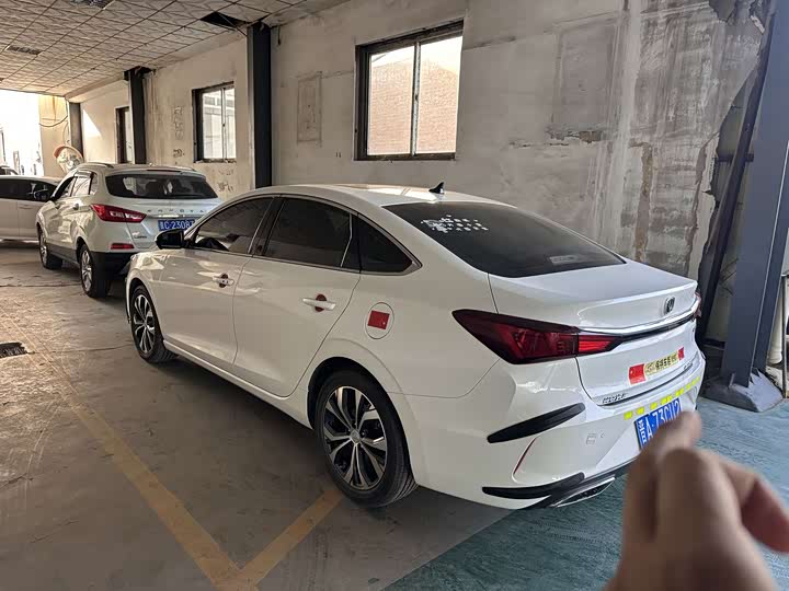 Фото 4 - Changan Eado Plus