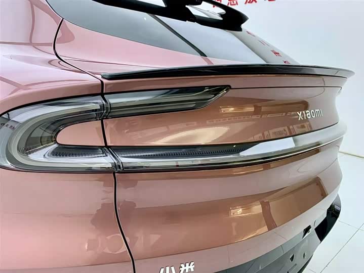 Фото 7 - Xiaomi YU7