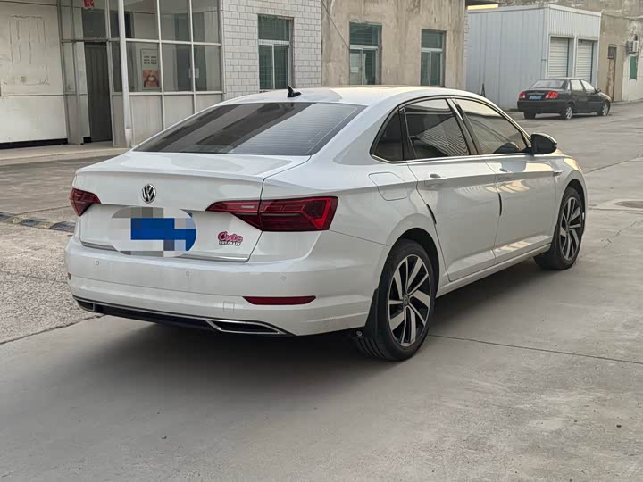 Фото 9 - Volkswagen Sagitar L