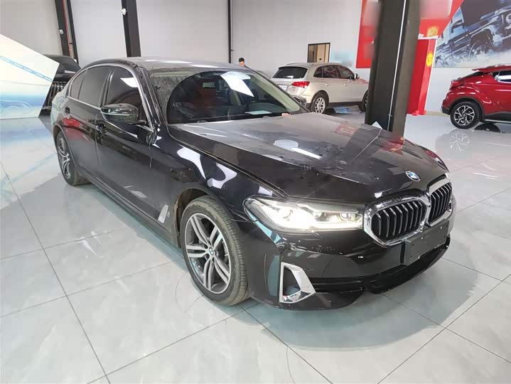 Фото 4 - BMW 5 Series