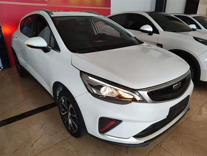 Фото 4 - Geely Emgrand GS