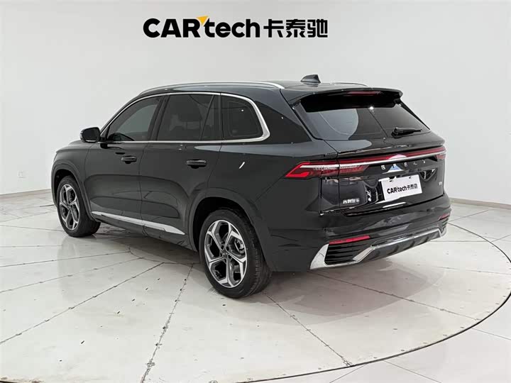 Фото 7 - Geely Monjaro