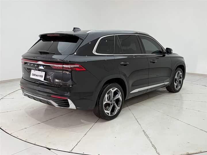 Фото 8 - Geely Monjaro