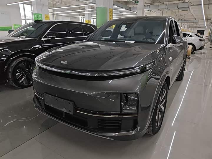 Фото 2 - LiXiang L8