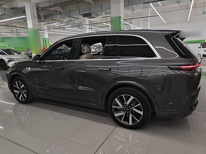 Фото 5 - LiXiang L8