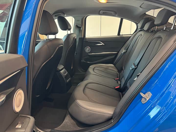 Фото 6 - BMW 1 Series