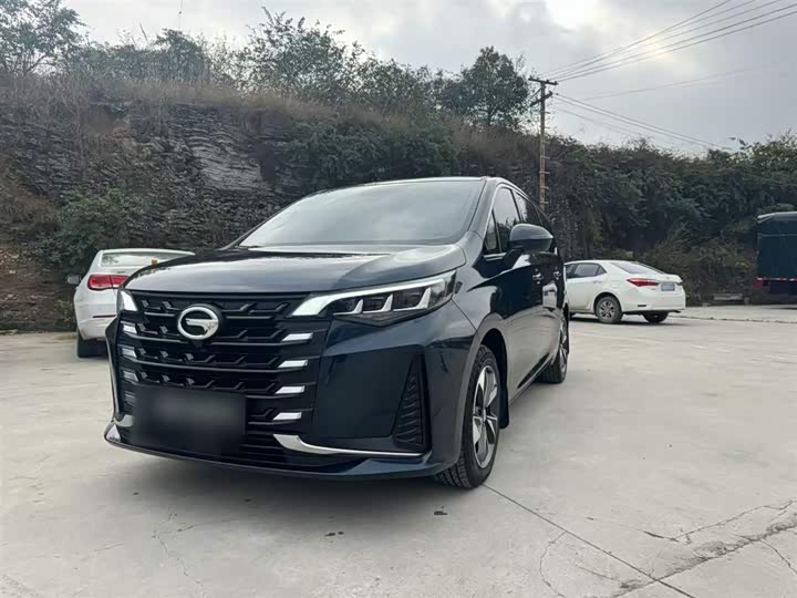 Фото 1 - GAC Trumpchi M6