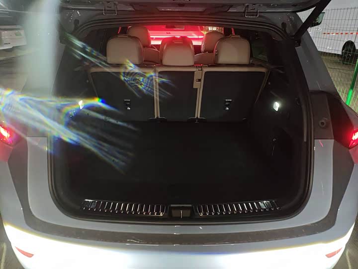 Фото 9 - LiXiang L7