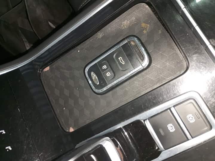 Фото 9 - Chery Tiggo 8