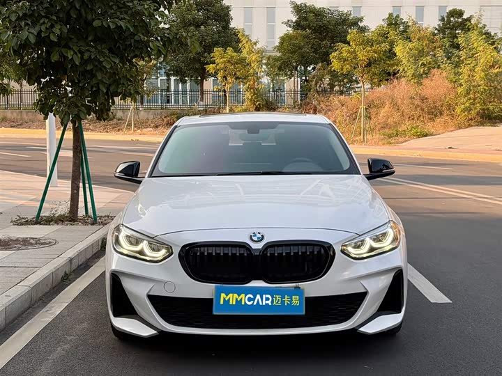 Фото 2 - BMW 1 Series