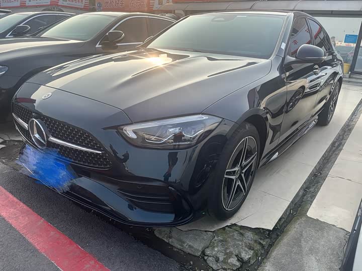 Фото 1 - Mercedes-Benz C-Class