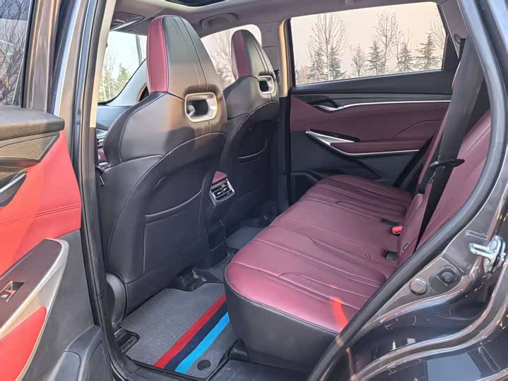 Фото 9 - Changan CS75 Plus