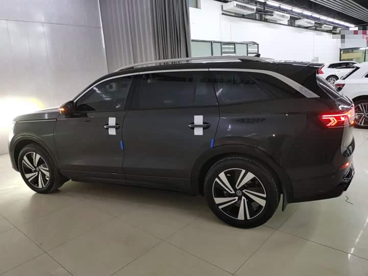 Фото 5 - Volkswagen Tavendor