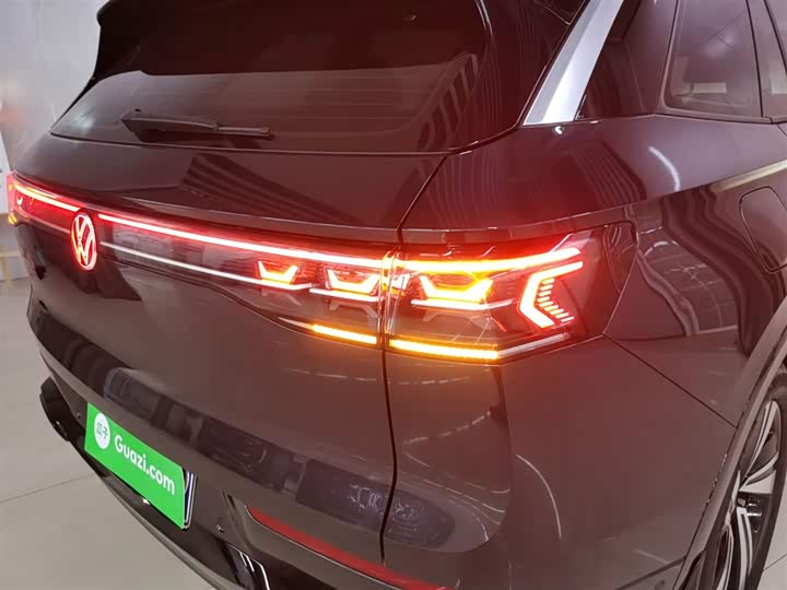 Фото 8 - Volkswagen Tavendor