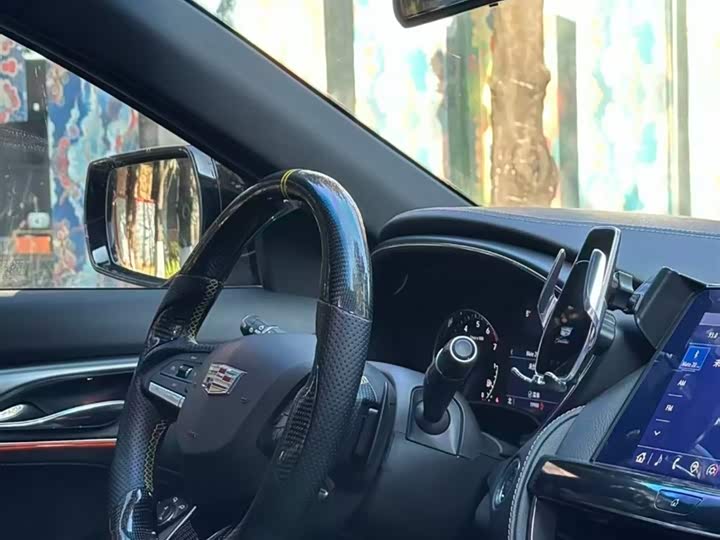 Фото 8 - Cadillac CT5