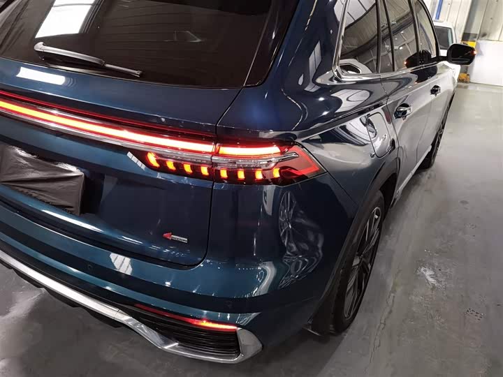 Фото 8 - Geely Monjaro