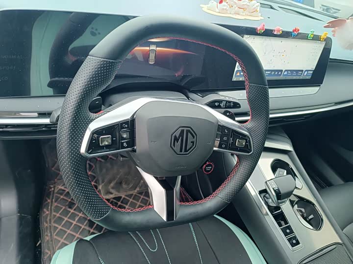 Фото 6 - MG Motor 7