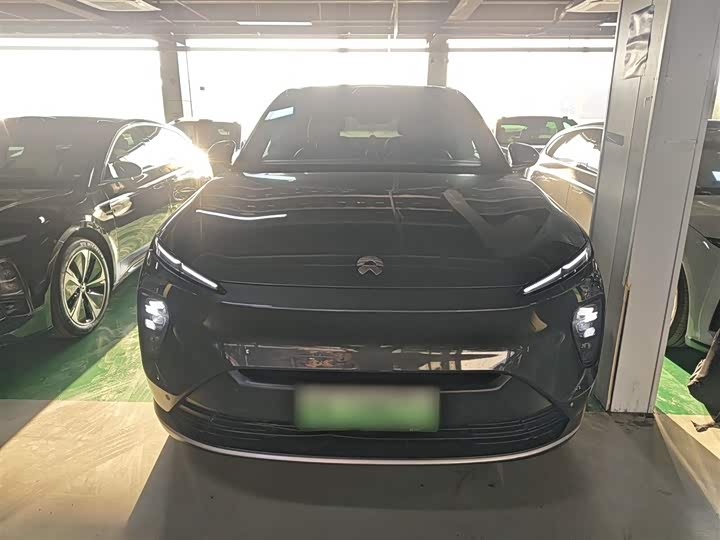 Фото 3 - Nio ES8