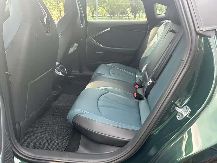 Фото 10 - MG Motor 7