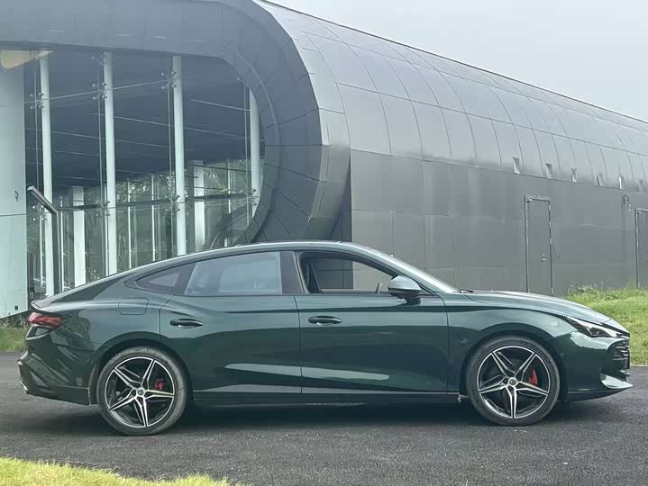 Фото 12 - MG Motor 7