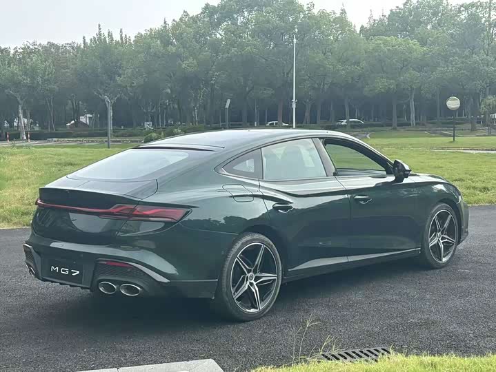 Фото 15 - MG Motor 7