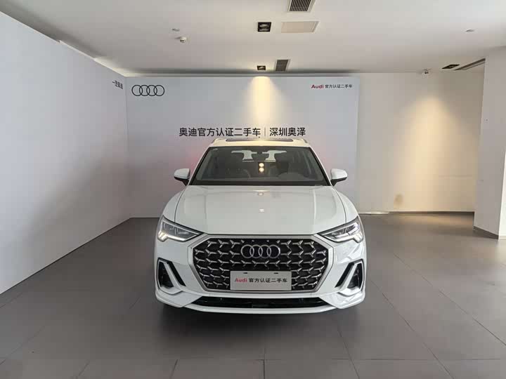 Фото 2 - Audi Q3
