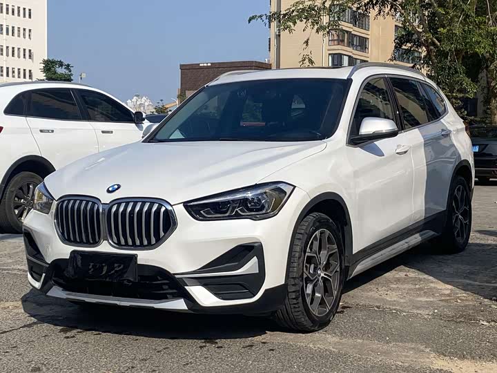 Фото 1 - BMW X1