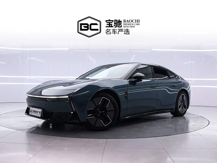 Фото 1 - XPeng P7