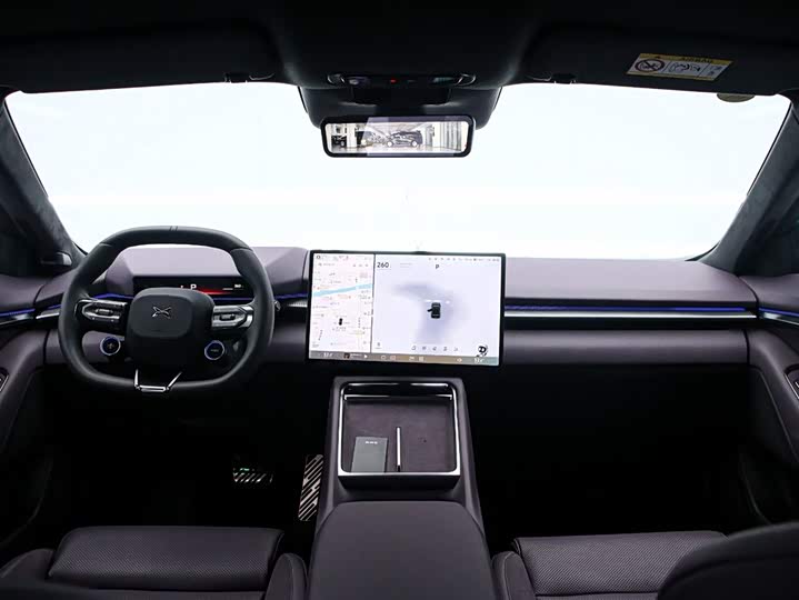 Фото 5 - XPeng P7