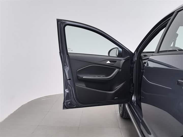 Фото 8 - Chery Tiggo 3x