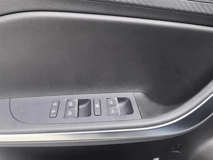 Фото 9 - Chery Tiggo 3x