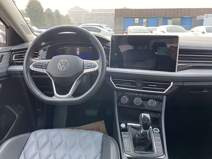 Фото 6 - Volkswagen Sagitar L