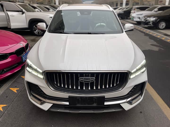 Фото 2 - Geely Monjaro