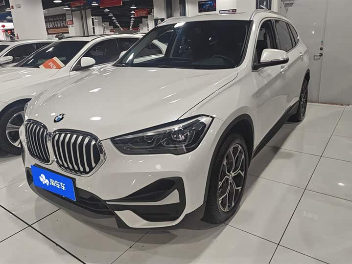 Фото 1 - BMW X1