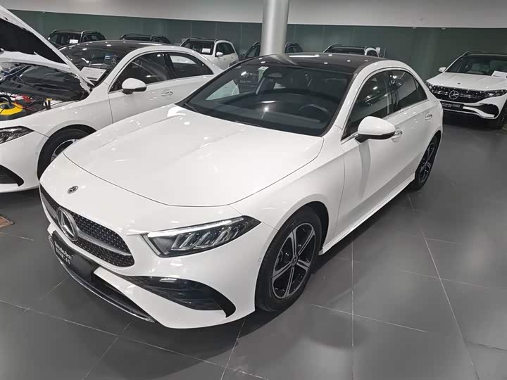 Фото 1 - Mercedes-Benz A-Class