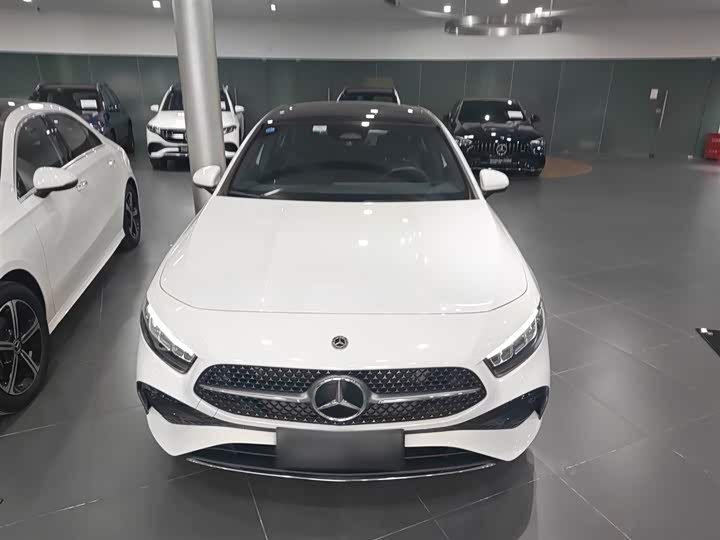 Фото 3 - Mercedes-Benz A-Class