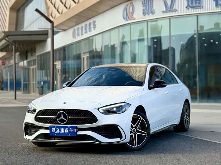 Фото 1 - Mercedes-Benz C-Class